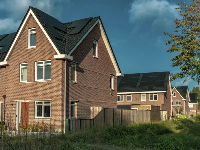 Nieuwbouwwoningen met zonnepanelen